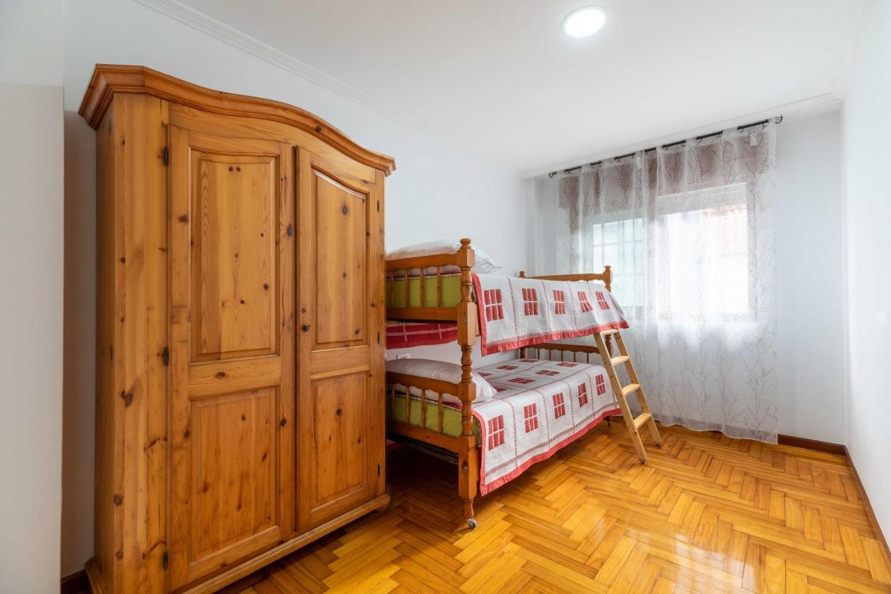 Apartamento Espacioso Cerca De La Playa Con Aire Acondicionado Appartement Moaña Buitenkant foto