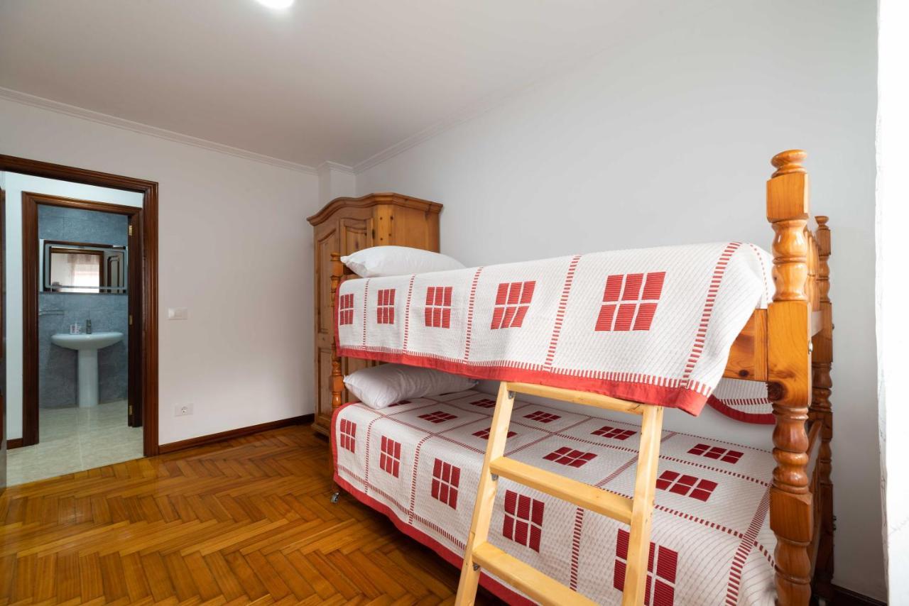 Apartamento Espacioso Cerca De La Playa Con Aire Acondicionado Appartement Moaña Buitenkant foto