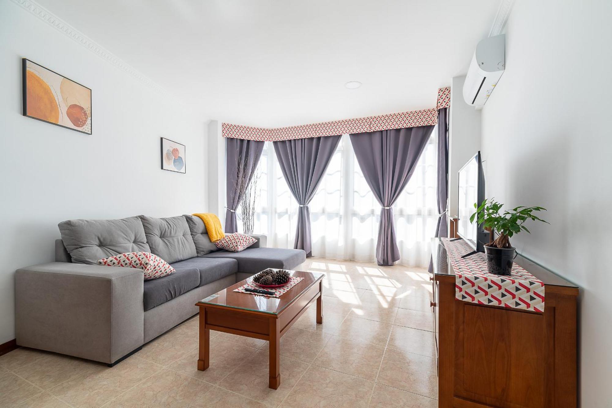 Apartamento Espacioso Cerca De La Playa Con Aire Acondicionado Appartement Moaña Buitenkant foto